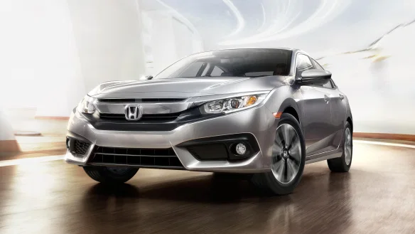 MY16_Civic_Sedan_exterior_gallery_11